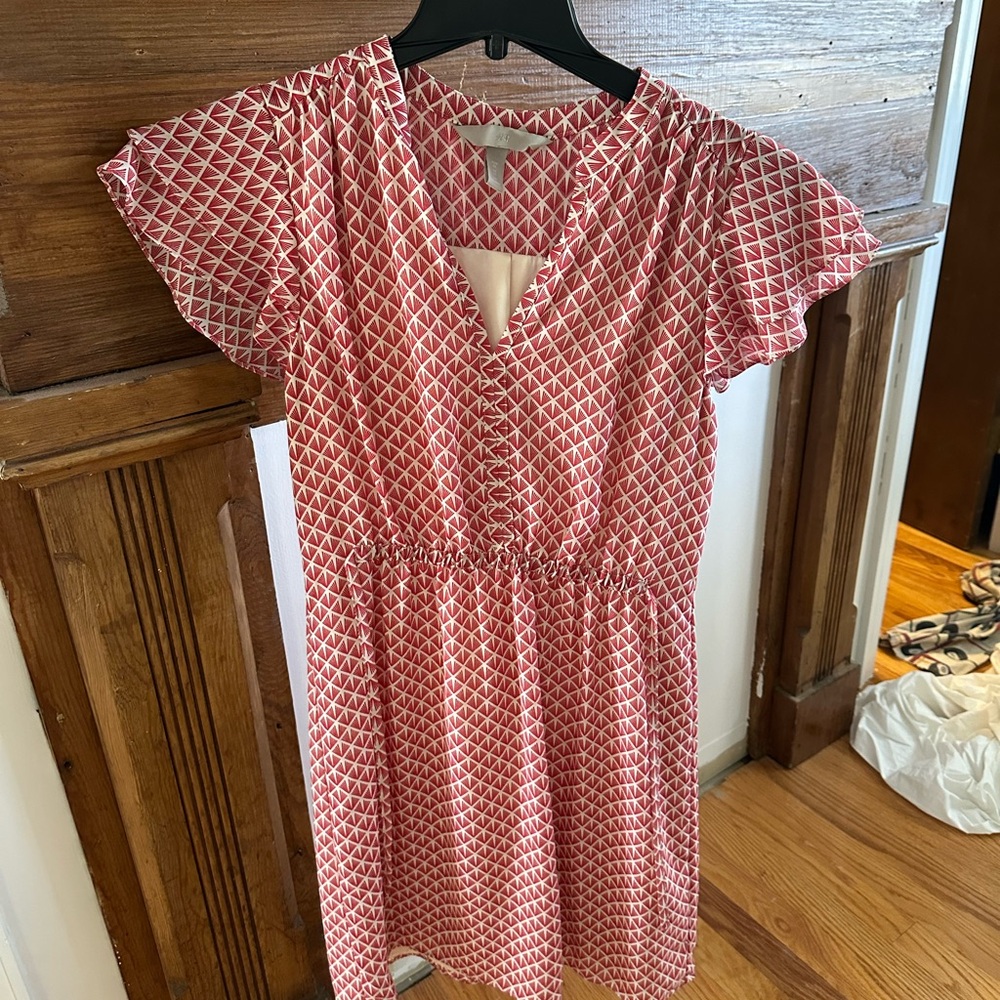 White and Red Art Deco Design Dress